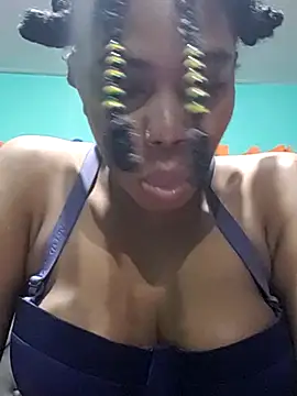 Snapshot of HONEYSWEETS_LIVE chatting on December 18, 2025, 2:27 am HONEYSWEETS LIVE online show from December 18, 2025, 2:27 am