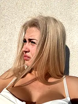 Snapshot of lissababe1 chatting on November 2, 2025, 1:16 pm lissababe1 online show from November 2, 2025, 1:16 pm