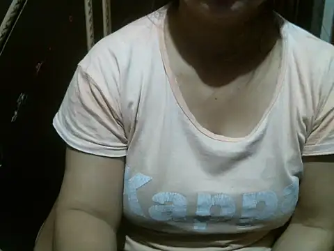 UrsMansi online show from July 8, 2026, 3:41 am