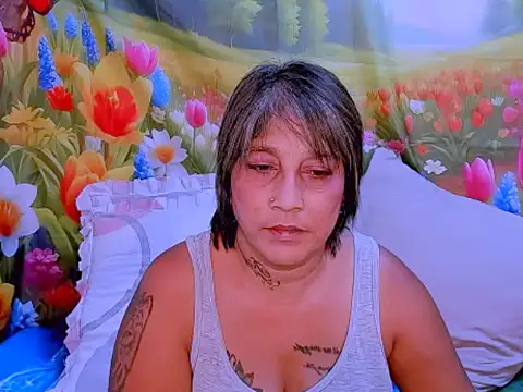 indianroxy online show from November 15, 2025, 6:39 am