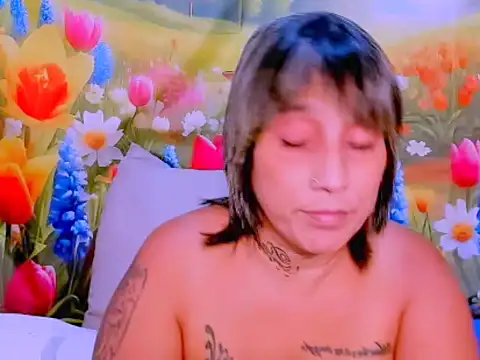 Snapshot of indianroxy chatting on February 19, 2026, 7:27 am indianroxy online show from February 19, 2026, 7:27 am