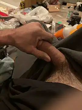 mikeylong online show from November 9, 2025, 3:05 pm