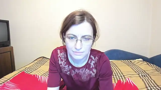 Snapshot of MarilynDream chatting on February 19, 2025, 8:31 pm MarilynDream online show from February 19, 2025, 8:31 pm