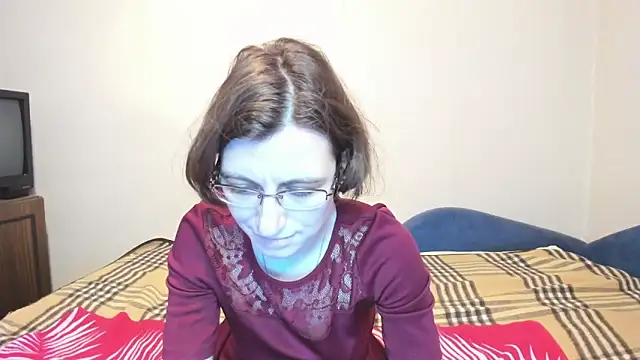 Snapshot of MarilynDream chatting on February 18, 2025, 5:42 pm MarilynDream online show from February 18, 2025, 5:42 pm