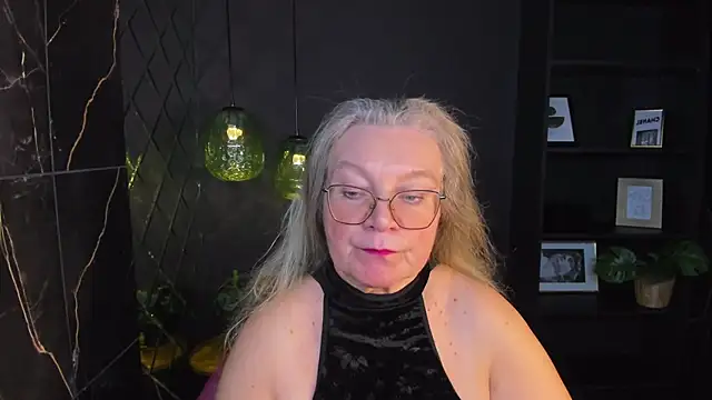 Snapshot of NataliMellow chatting on November 12, 2025, 1:15 pm NataliMellow online show from November 12, 2025, 1:15 pm