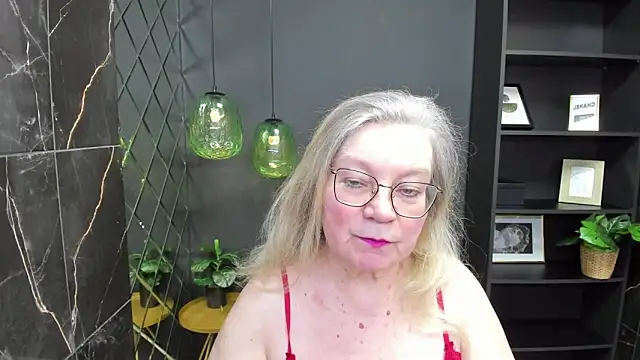 Snapshot of NataliMellow chatting on March 8, 2025, 1:14 pm NataliMellow online show from March 8, 2025, 1:14 pm