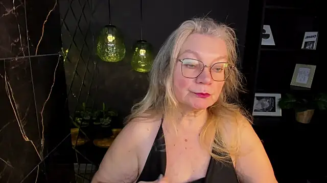 Snapshot of NataliMellow chatting on November 29, 2025, 1:11 pm NataliMellow online show from November 29, 2025, 1:11 pm