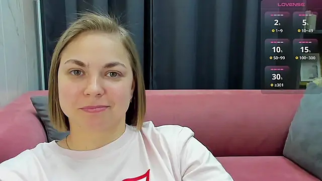 Snapshot of TataArdent chatting on February 25, 2025, 8:11 pm TataArdent online show from February 25, 2025, 8:11 pm