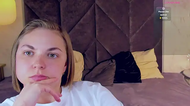 Snapshot of TataArdent chatting on March 7, 2025, 2:25 am TataArdent online show from March 7, 2025, 2:25 am