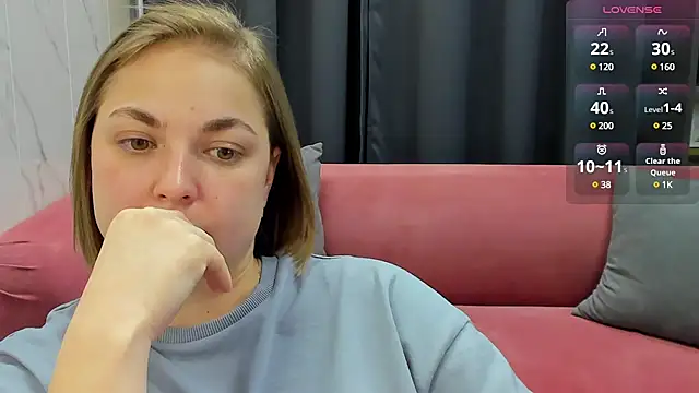 Snapshot of TataArdent chatting on March 14, 2025, 2:31 am TataArdent online show from March 14, 2025, 2:31 am