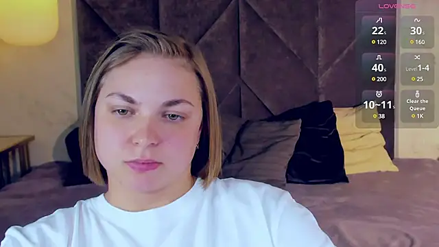 Snapshot of TataArdent chatting on March 6, 2025, 11:20 pm TataArdent online show from March 6, 2025, 11:20 pm