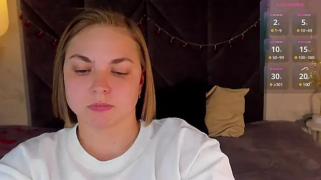 Snapshot of TataArdent chatting on February 21, 2025, 2:50 am TataArdent online show from February 21, 2025, 2:50 am