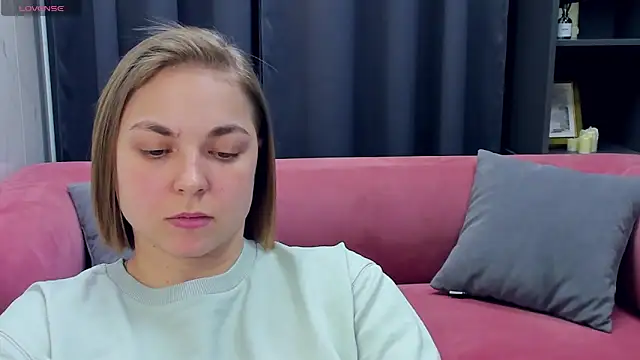 Snapshot of TataArdent chatting on March 4, 2025, 9:00 pm TataArdent online show from March 4, 2025, 9:00 pm