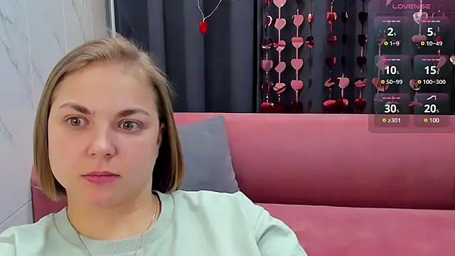 Snapshot of TataArdent chatting on February 18, 2025, 2:16 am TataArdent online show from February 18, 2025, 2:16 am