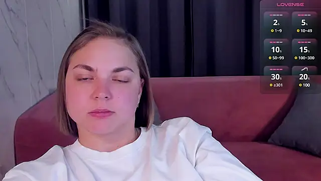 Snapshot of TataArdent chatting on February 28, 2025, 2:42 am TataArdent online show from February 28, 2025, 2:42 am