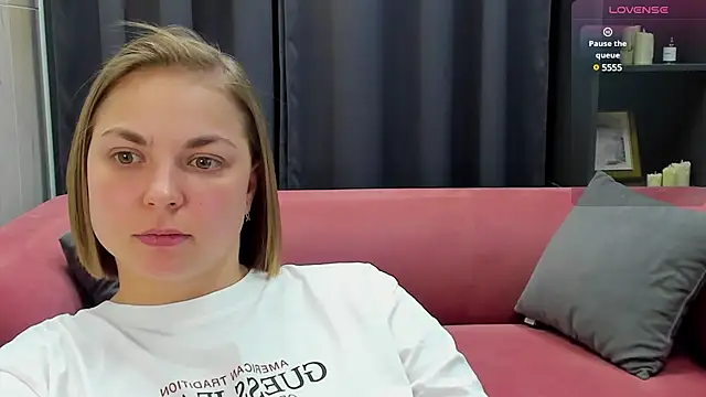 Snapshot of TataArdent chatting on February 25, 2025, 2:36 am TataArdent online show from February 25, 2025, 2:36 am