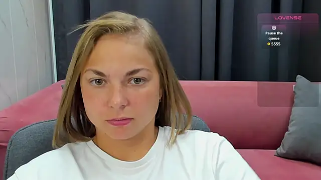 Snapshot of TataArdent chatting on September 27, 2025, 8:04 pm TataArdent online show from September 27, 2025, 8:04 pm