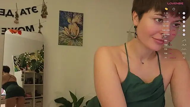 Snapshot of lana_sky chatting on November 15, 2025, 5:28 pm lana sky online show from November 15, 2025, 5:28 pm