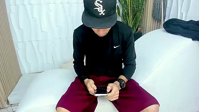 AmazingPartys online show from March 23, 2026, 2:06 pm