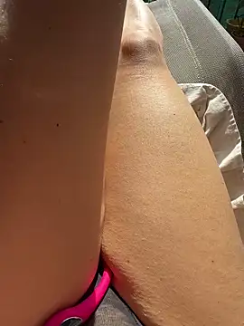 Wet-Pussycat online show from March 25, 2026, 1:43 pm