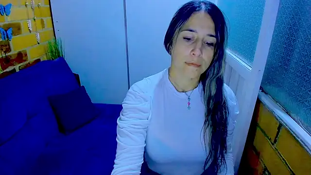 Snapshot of Penelope47 chatting on February 12, 2025, 2:03 am Penelope47 online show from February 12, 2025, 2:03 am
