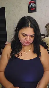 littleRikka online show from February 19, 2026, 6:10 am