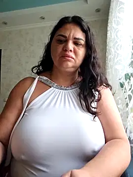 Snapshot of littleRikka chatting on November 14, 2025, 7:23 am littleRikka online show from November 14, 2025, 7:23 am