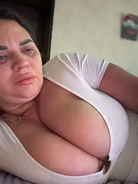 Snapshot of littleRikka chatting on November 29, 2025, 9:04 pm littleRikka online show from November 29, 2025, 9:04 pm