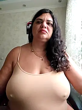 Snapshot of littleRikka chatting on November 1, 2025, 6:51 am littleRikka online show from November 1, 2025, 6:51 am