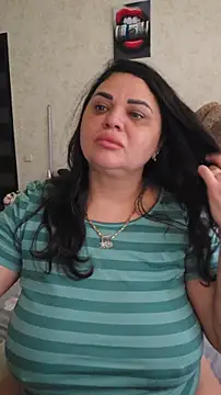 littleRikka online show from March 4, 2026, 8:44 am