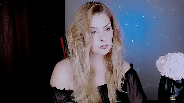 Snapshot of Eleonores chatting on September 21, 2025, 4:39 am Eleonores online show from September 21, 2025, 4:39 am