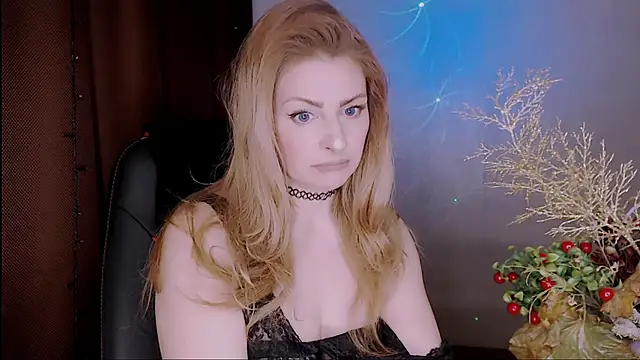 Snapshot of Eleonores chatting on February 26, 2025, 5:35 am Eleonores online show from February 26, 2025, 5:35 am