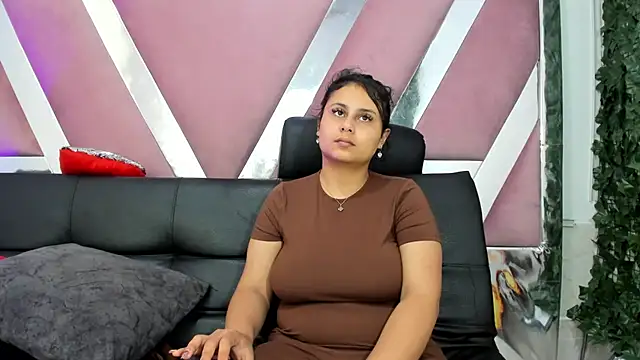 AbbyTaylorr online show from March 31, 2026, 8:33 pm