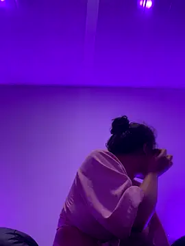 Snapshot of AbbyTaylorr chatting on September 23, 2025, 2:40 am AbbyTaylorr online show from September 23, 2025, 2:40 am