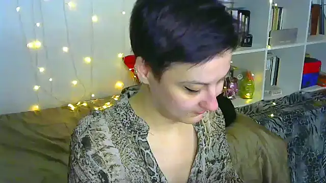 Snapshot of MartaBounty chatting on February 25, 2025, 11:04 pm MartaBounty online show from February 25, 2025, 11:04 pm
