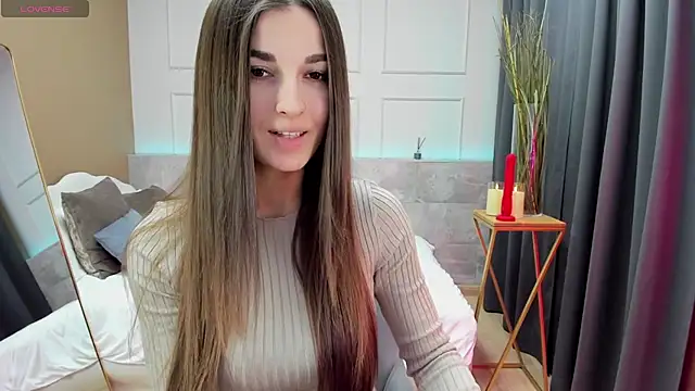 DianaMagestic online show from February 9, 2025, 5:50 am