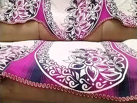 Snapshot of Black_power143 chatting on January 26, 2025, 7:20 pm Black power143 online show from January 26, 2025, 7:20 pm