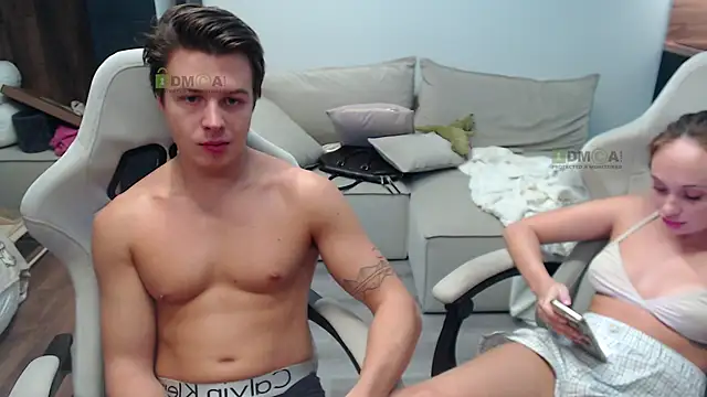 Snapshot of Sunny-Girl1 chatting on October 22, 2025, 7:30 am Sunny-Girl1 online show from October 22, 2025, 7:30 am