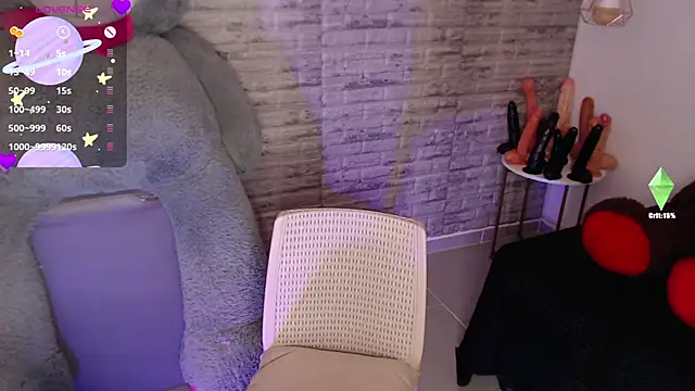 TinnaCobb online show from May 19, 2026, 4:14 pm