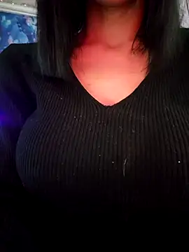 misscectito13 online show from October 18, 2025, 4:42 pm
