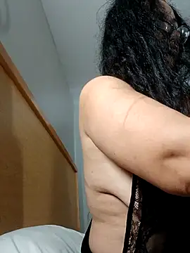 Snapshot of PichyPrettyPussy chatting on February 3, 2025, 2:45 pm PichyPrettyPussy online show from February 3, 2025, 2:45 pm