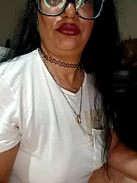 Snapshot of PichyPrettyPussy chatting on October 24, 2025, 11:20 am PichyPrettyPussy online show from October 24, 2025, 11:20 am