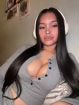 PrettyYoungHugeCockTS online show from February 18, 2026, 5:49 am