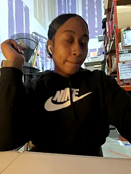 Snapshot of odbodu chatting on November 3, 2025, 11:41 pm odbodu online show from November 3, 2025, 11:41 pm