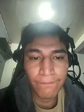 Snapshot of CanYouLastXXX chatting on December 15, 2025, 4:13 pm CanYouLastXXX online show from December 15, 2025, 4:13 pm