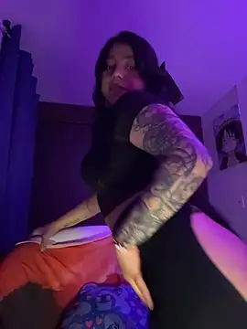 Naiara sex online show from February 23, 2026, 3:41 am