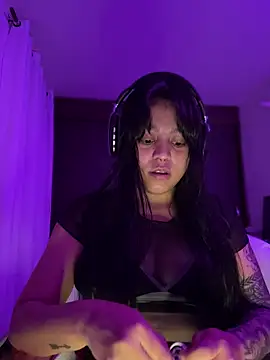 Naiara sex online show from November 21, 2025, 6:23 am