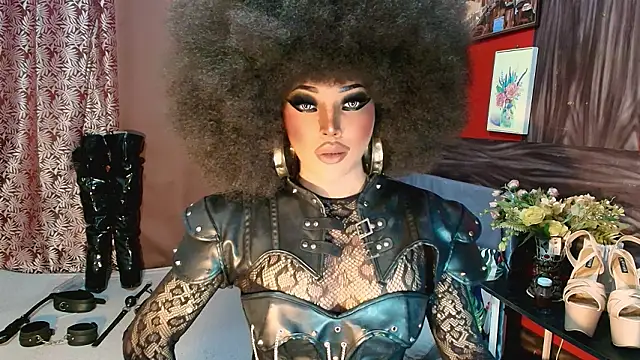 trixxielicious online show from February 15, 2026, 8:19 pm