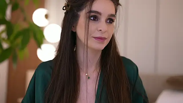 DoviaClaire online show from March 7, 2026, 8:10 am