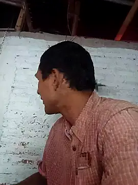 Snapshot of Sirius_5 chatting on March 20, 2025, 1:02 am Sirius 5 online show from March 20, 2025, 1:02 am